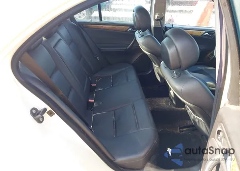 2007 Mercedes-Benz C 230 Sport from USA, damaged, VIN WDBRF52H87A942029